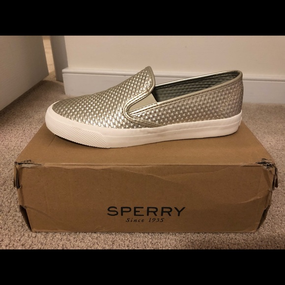 Sperry Flats - Picture 3 of 4